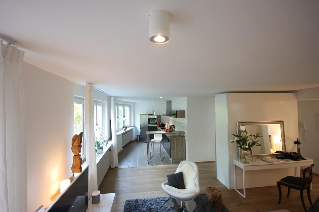 Apartmán Dorya Am Ring Kolín nad Rýnem Pokoj fotografie