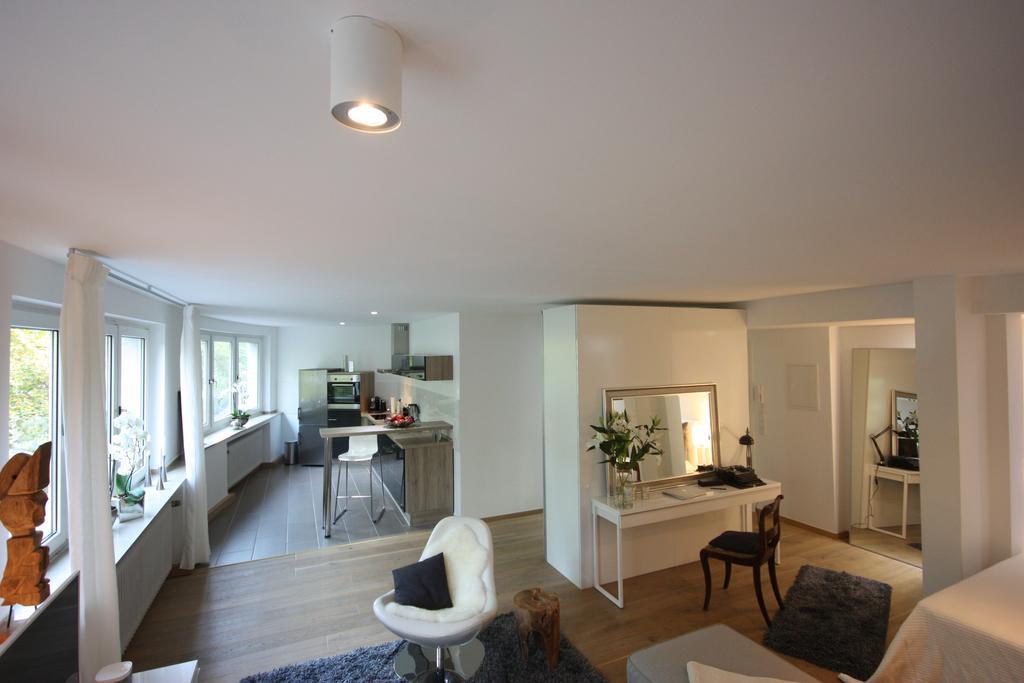 Apartmán Dorya Am Ring Kolín nad Rýnem Pokoj fotografie